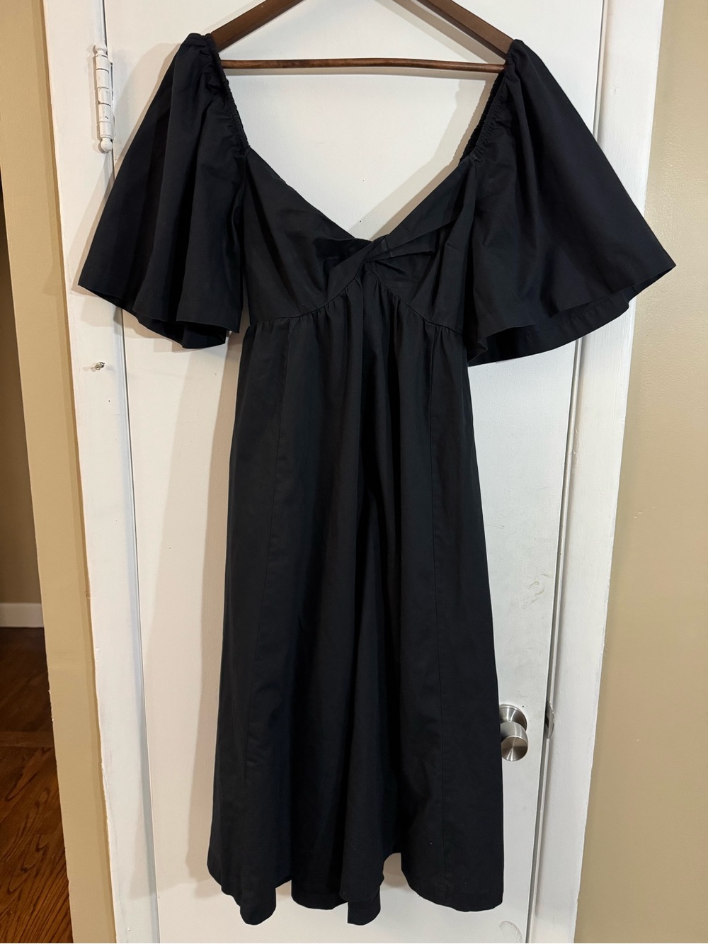 Abercrombie & Fitch Black Off-Shoulder Midi Dress with Flutter Sleeves